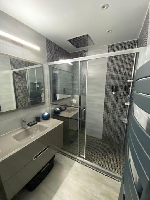 Charmant Appartement T3 La Ciotat Bagian luar foto
